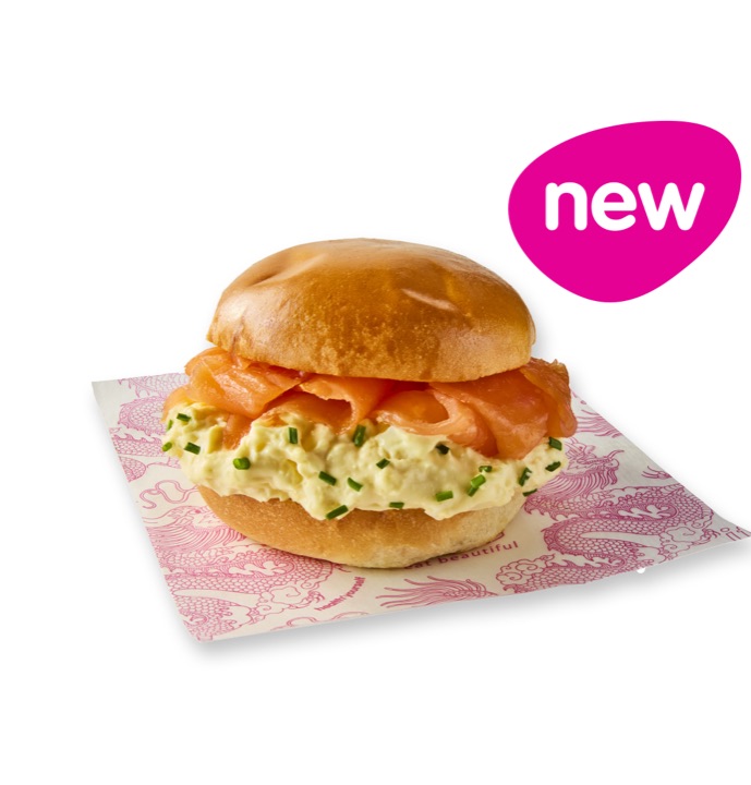 smoked salmon & egg bun from the itsu menu